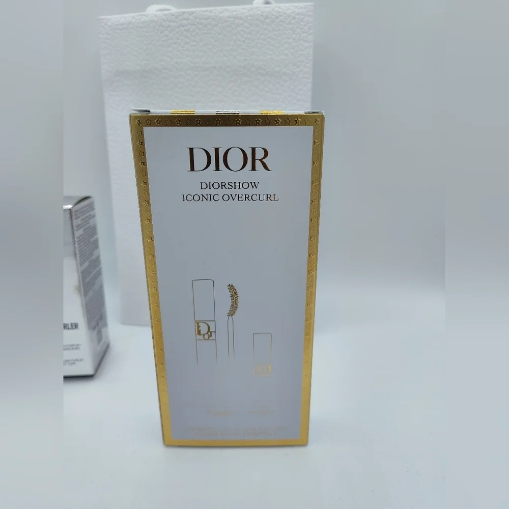 Dior Circus of Dreams Gift Set Mascara Overcurl Maximizer Eyelash Curler Bag